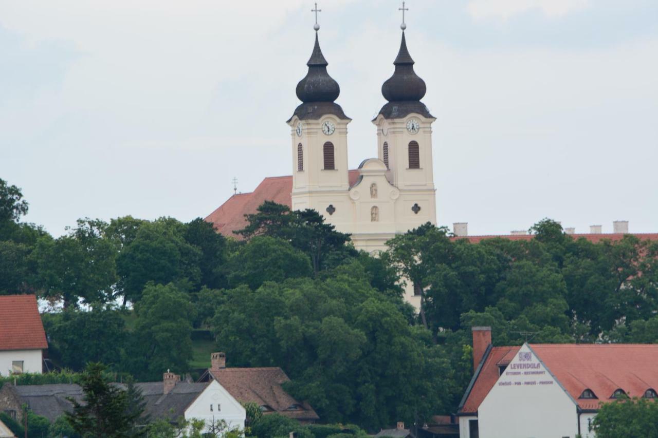 Babamuzeum Kis Apartman Tihany Zewnętrze zdjęcie